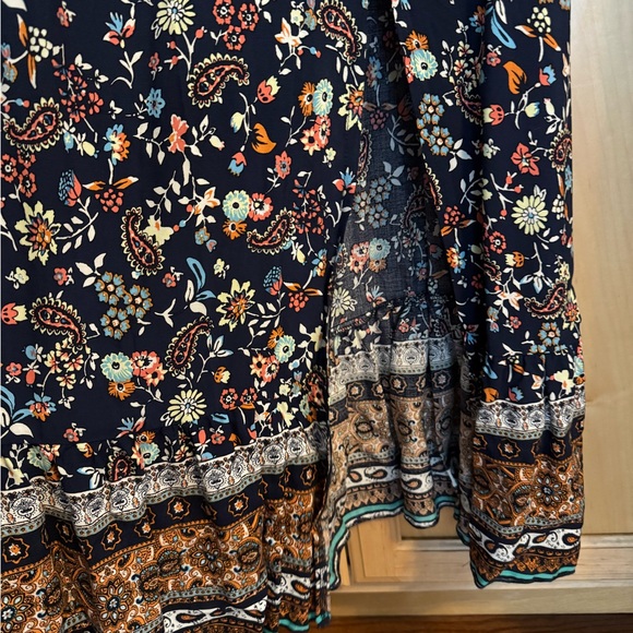 SHEIN Multicolor Floral Smocked Sun Dress With Side Slit - Picture 4 of 11